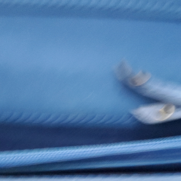 Fossil Blue Heart-Patterned Wallet - Picture 5 of 9